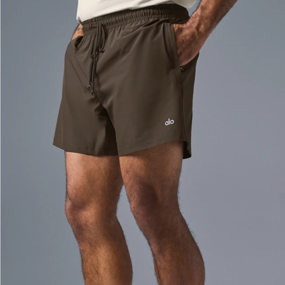 Alo Circuit Shorts 🩳